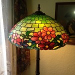Antiques Table Lamp
